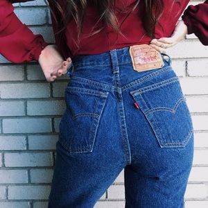 Vintage high rise blue Levi’s